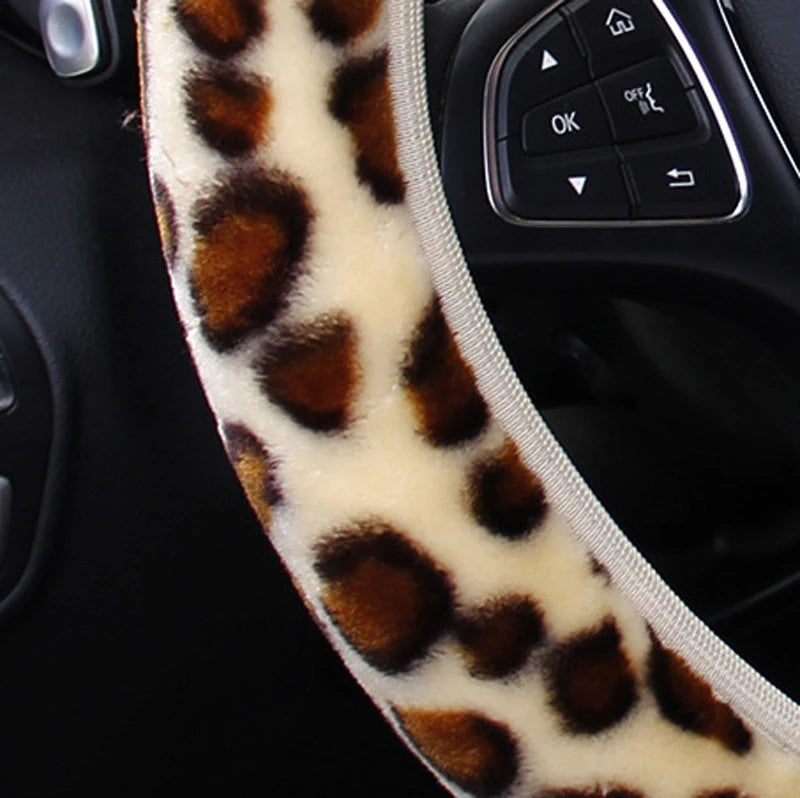 Fashion Car Steering Wheel Cover Volant Plush Leopard Print Braid on the Steering-wheel Funda volante 3 Colors Auto Car Styling