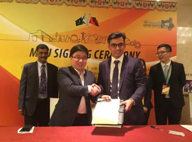 Herramienta Automotriz Mechanics Tools Kit and Socket Set Complete Mechanics Tool Set with Box