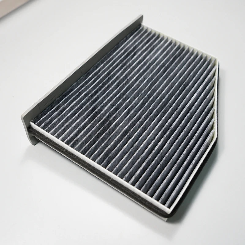 Cabin Filter For Audi A3 8P 2003-2013/S3 Quattro 2006-2012/Audi TT 8J 2006-2014/Roadster 2007-2014 1Pcs White Silk Pollen Filter
