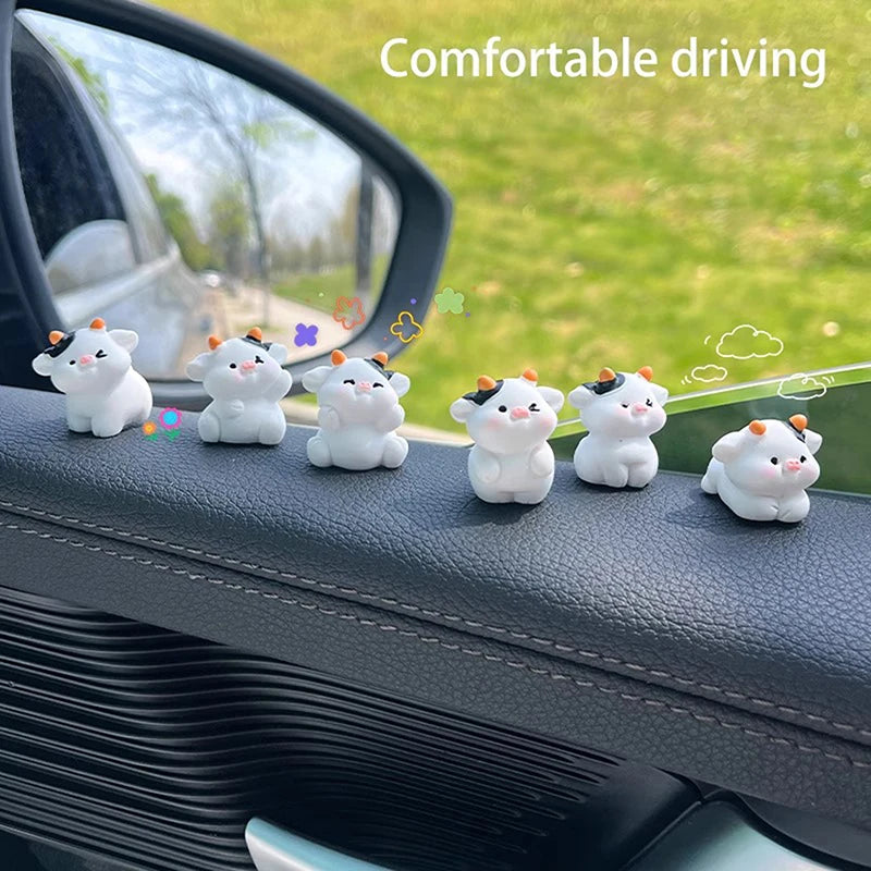 1 Set Auto Interior Dashboard Accessories Cartoon Resin Cow Model Car Center Console Decor Cute Car Ornaments