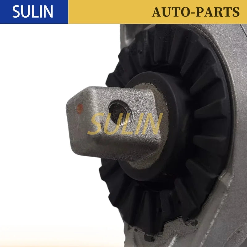 670003629 670003628 Auto Parts engine bracket Engine rubber liner Engine Mount For Maserati Quattr oporte M156 GhibliM157 4WD