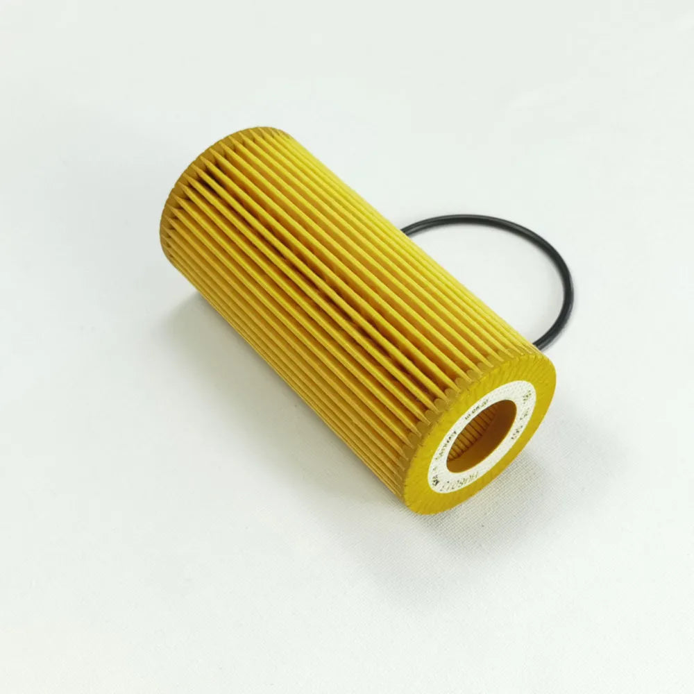 Oil Filter for AUDI A1 A3 A4 A5 A6 A7 Q3 Q5 TT PORSCHE MACAN SKODA OCTAVIA SUPERB VW GOLF PASSAT TIGUAN 06L115562