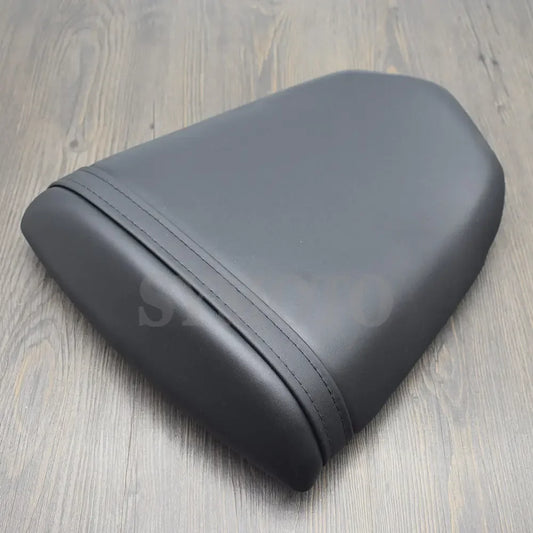 Motorcycle Rear Pillion Passenger Seat For Suzuki GSXR600 GSXR750 GSXR 750 600 2004-2005 K4 K5