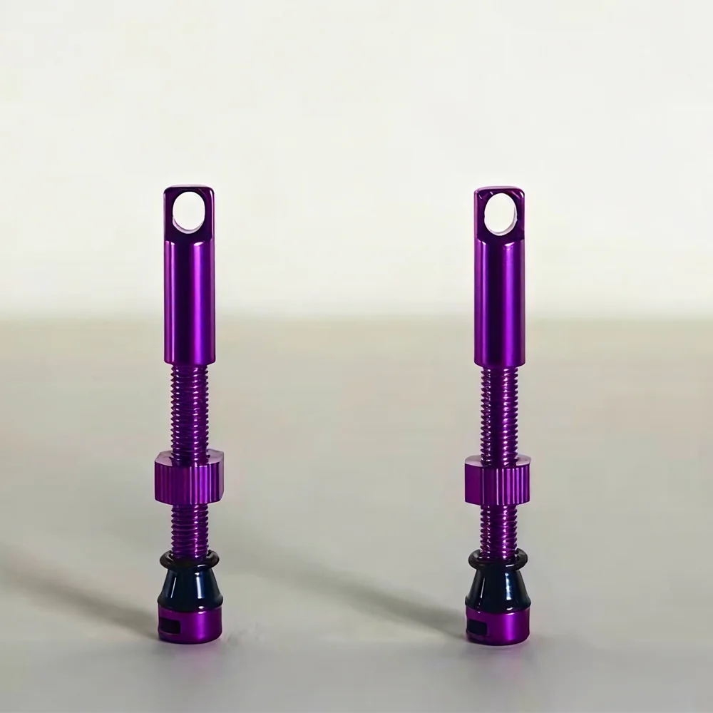 The valve of a bicycle tubeless tire is suitable for road bikes, mountain bikes, and tubeless wheels.