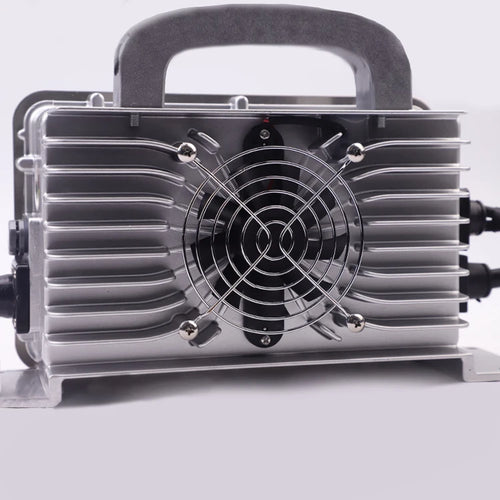 24v 48v 67.2v 72v 84v  Electric Car DC-DC Battery Charger OTP & OVP Protected For Lithium Ion Vehicles