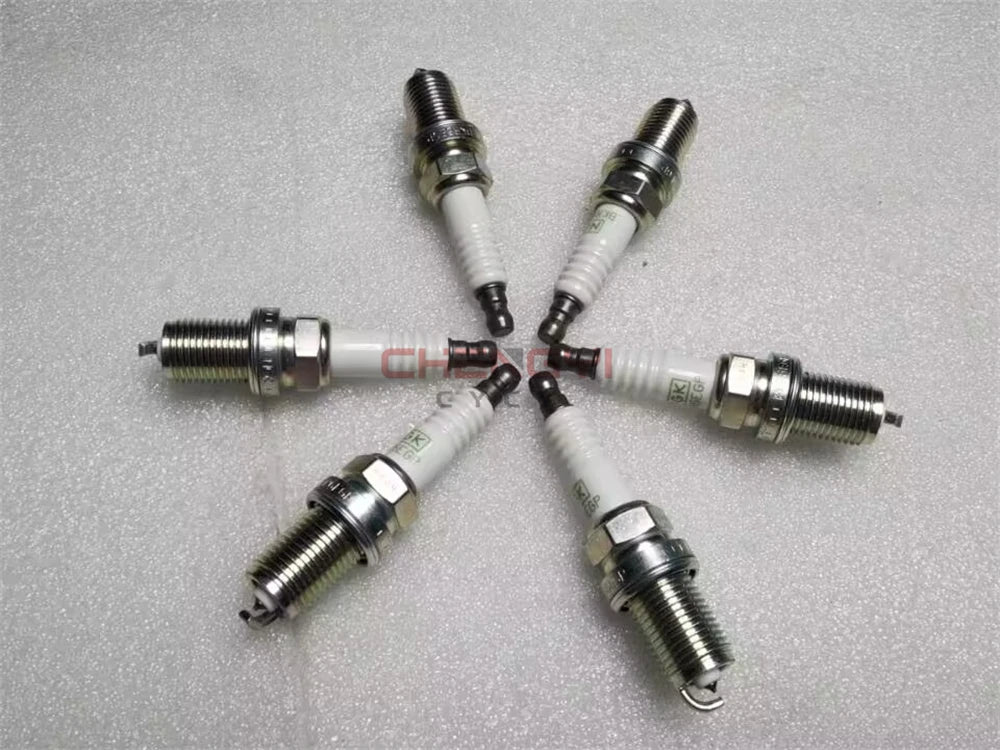 Bujías 6G72 para Pajero Montero K96W V43W V63W V73W V93W MS851335 MS851368 BKR6EGP (Platino)