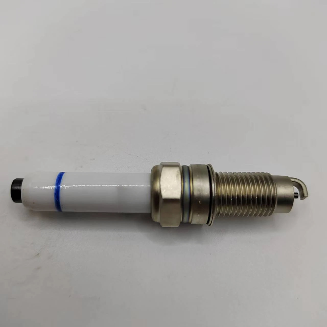 4pcs 04C905616D Normal Spark Plug For V-W Golf-Jetta Polo-Vento Seat Ibiza Leon Arona Toledo Skoda Citigo Fabia Yeti Octavia