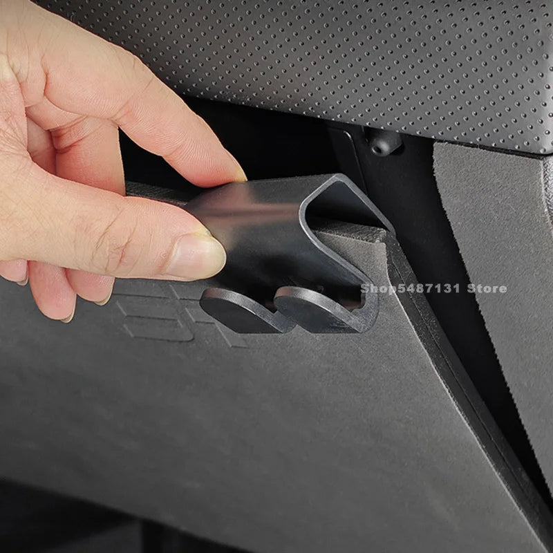Car Seat Back Hooks Rear Hanger Hook Car Rear Bag Small Object Storage Interior for Chery Jetour Traveller Accessories 2023 2024