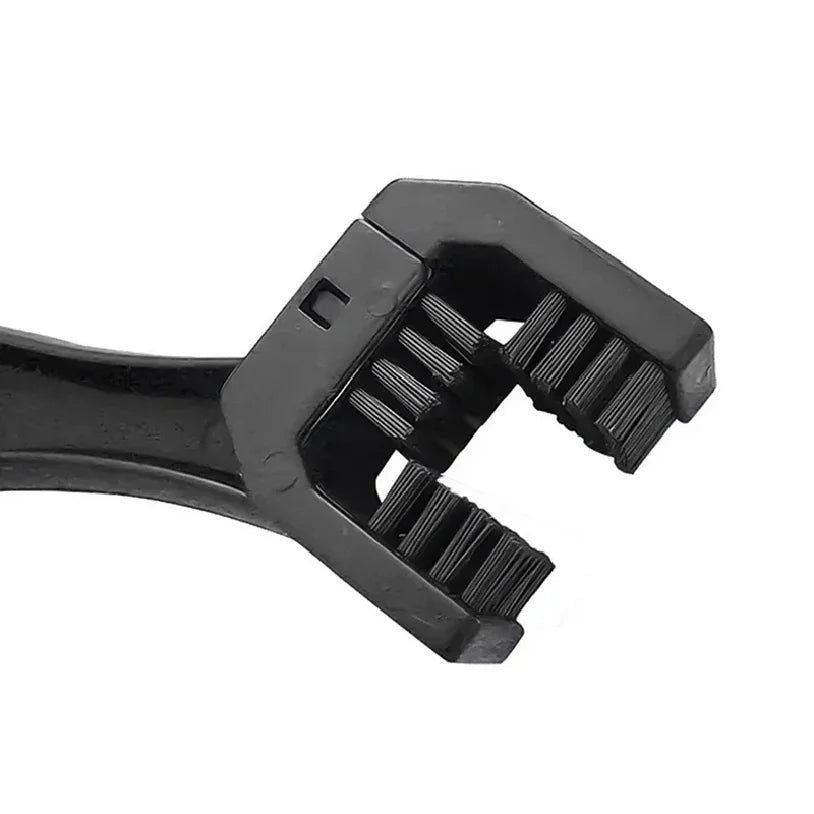 Motorcycle accessories Chain Brush Cleaner Motocross Cover for Honda Adv 150 Mt09 2021 Gs 1250 Kawasaki Ninja 650 Nc750X