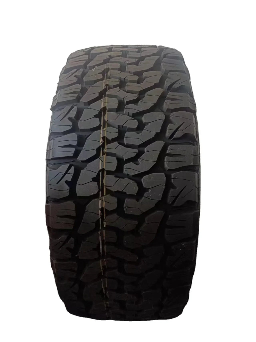 High Quality 4x4 Off Road Tyre 235/70R16 AT Tire Wholesale Price Size
