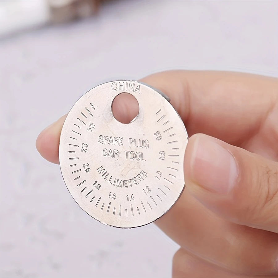 Herramienta de medición de calibre de bujía de tipo moneda de 0,6-2,4 mm (0,02-0,10 pulgadas)