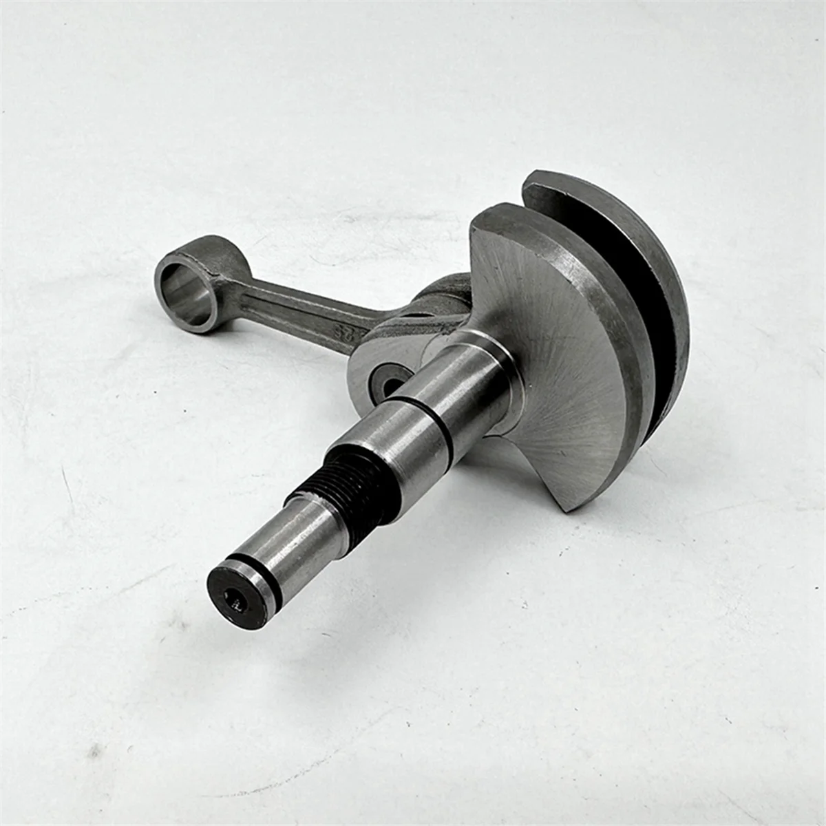 BAAQ Crankshaft Crank Shaft Fit for MS 021 023 MS230 025 MS250 MS210 MS 230 Garden Tools Chainsaw Parts 1123 030 0400