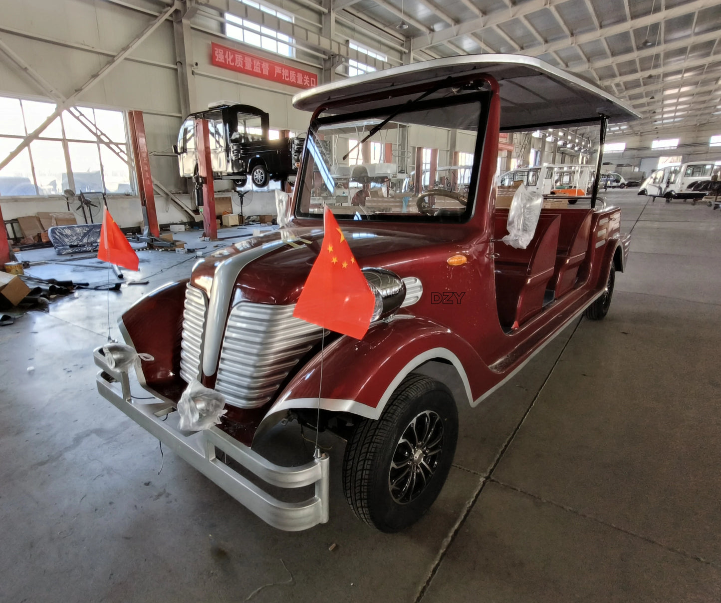 New hot selling new energy electric classic car, electric retro vintage car scenic spot garden sightseeing car ATV for reception