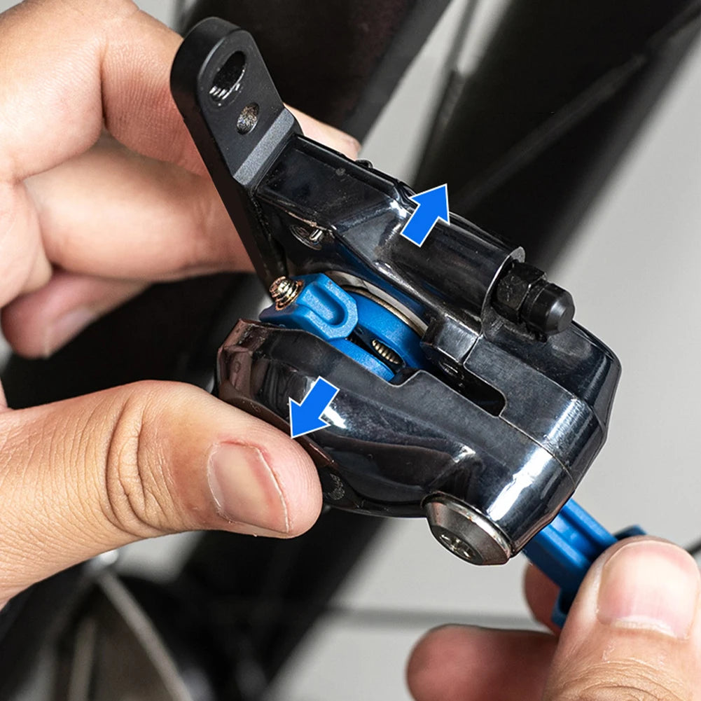 Bicycle Hydraulic Disc Piston Compressor Tool Bike Hydraulic Disc Caliper Piston Insert Tool for Brake Caliper Adjustment