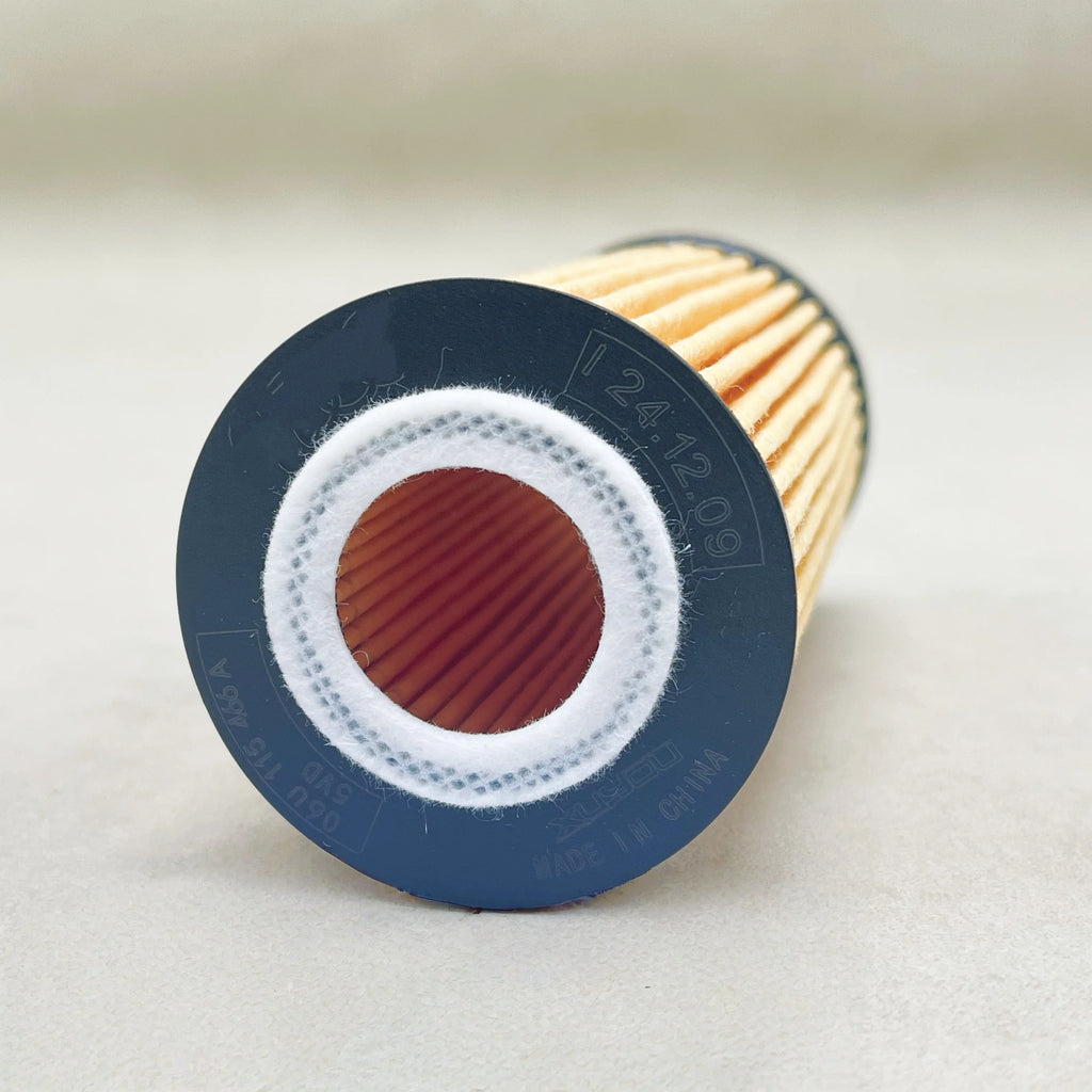 06U115562A EA888 GEN5 High Quality Oil Filter For VW Talagon Teramont  Beetle CC Jetta Golf Passat Tiguan AUDI A4 A6 Q5 A3 TT