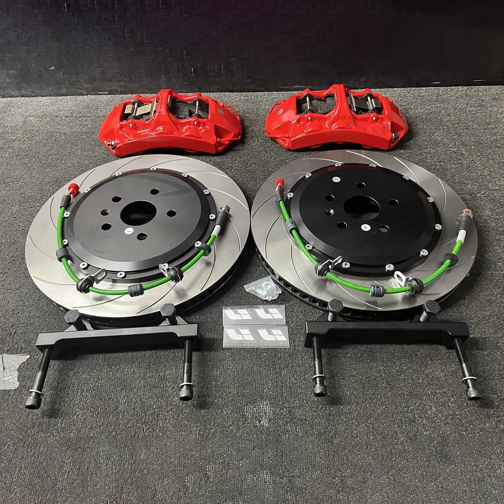 High-performance front brake kit with 6 pot brake calipers and 355*32mm brake discs suitable for Haval Jolion 2025 19-inch wheel