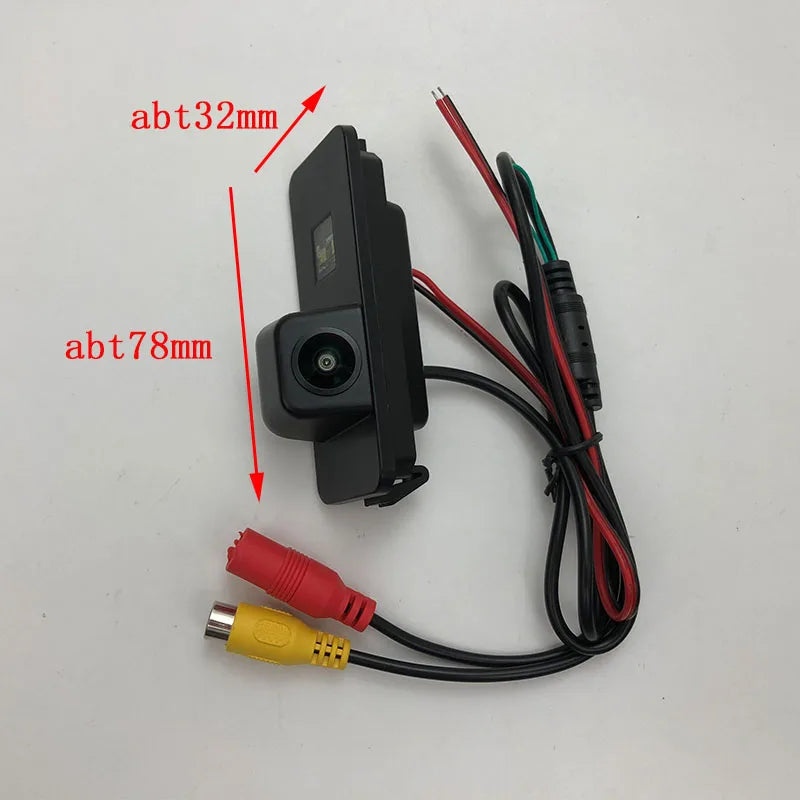 Rear View Camera Accessories For VW Golf 5 Golf V mk5  2003 2004 2005 2006 2007 2008 License Plate Lamp with HD Night Vision