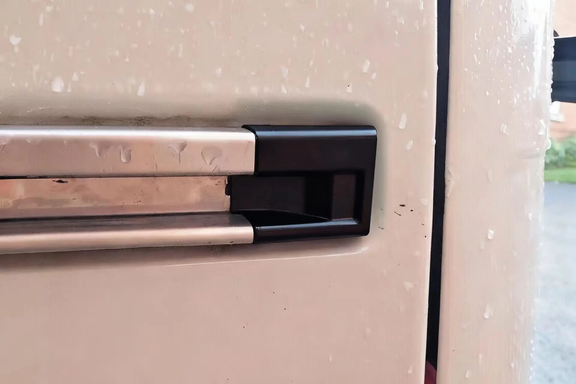Sliding Door Cover Trim Strip For Motorhome Vehicles Suitable For Volkswagen T4 Transporter Sliding Door Cover Trim Accessories