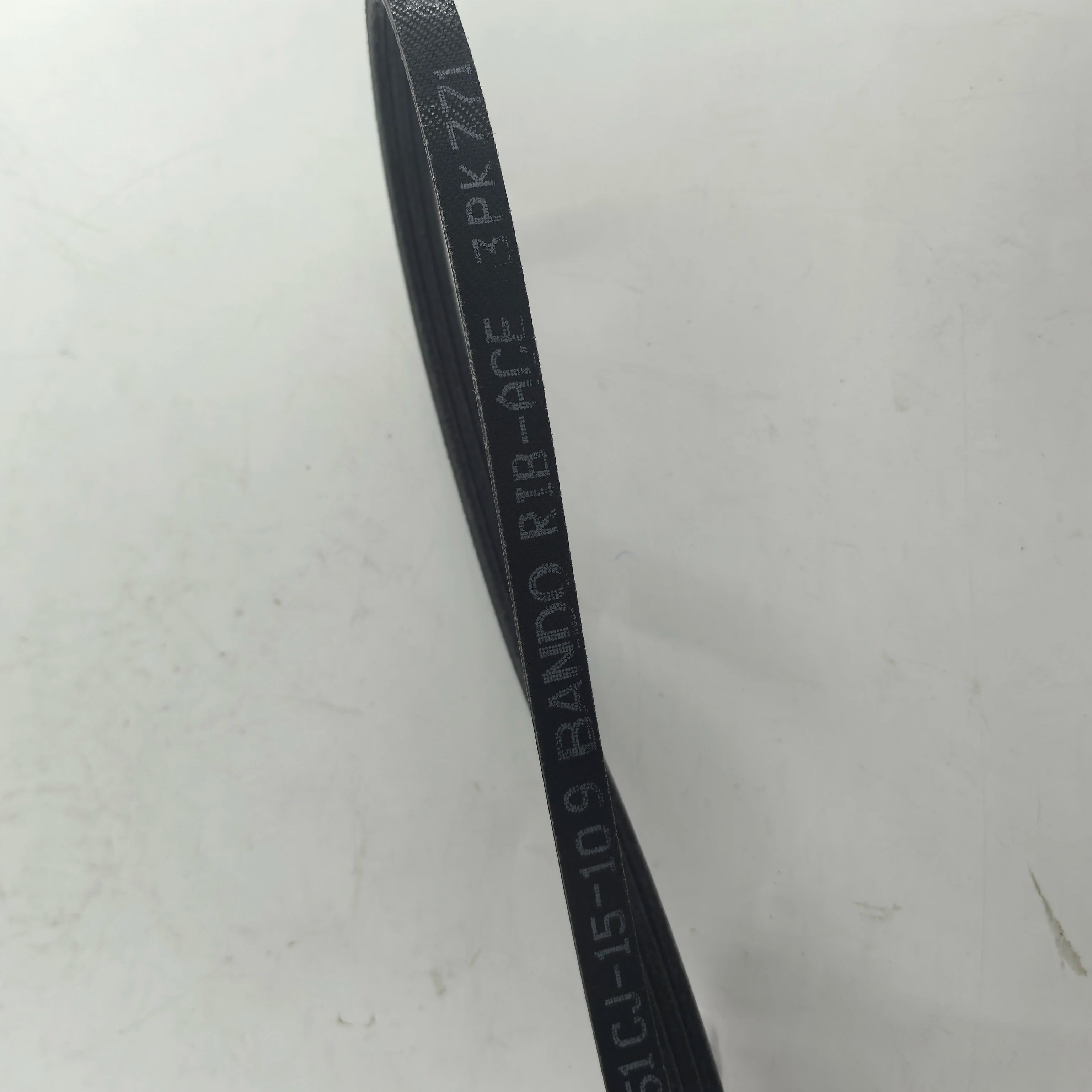Original Brand New Car Spare Parts Auto Engine Systems V-Ribbed Belt 25212-2S050 252122S050 25212 2S050 for Hyundai and Kia