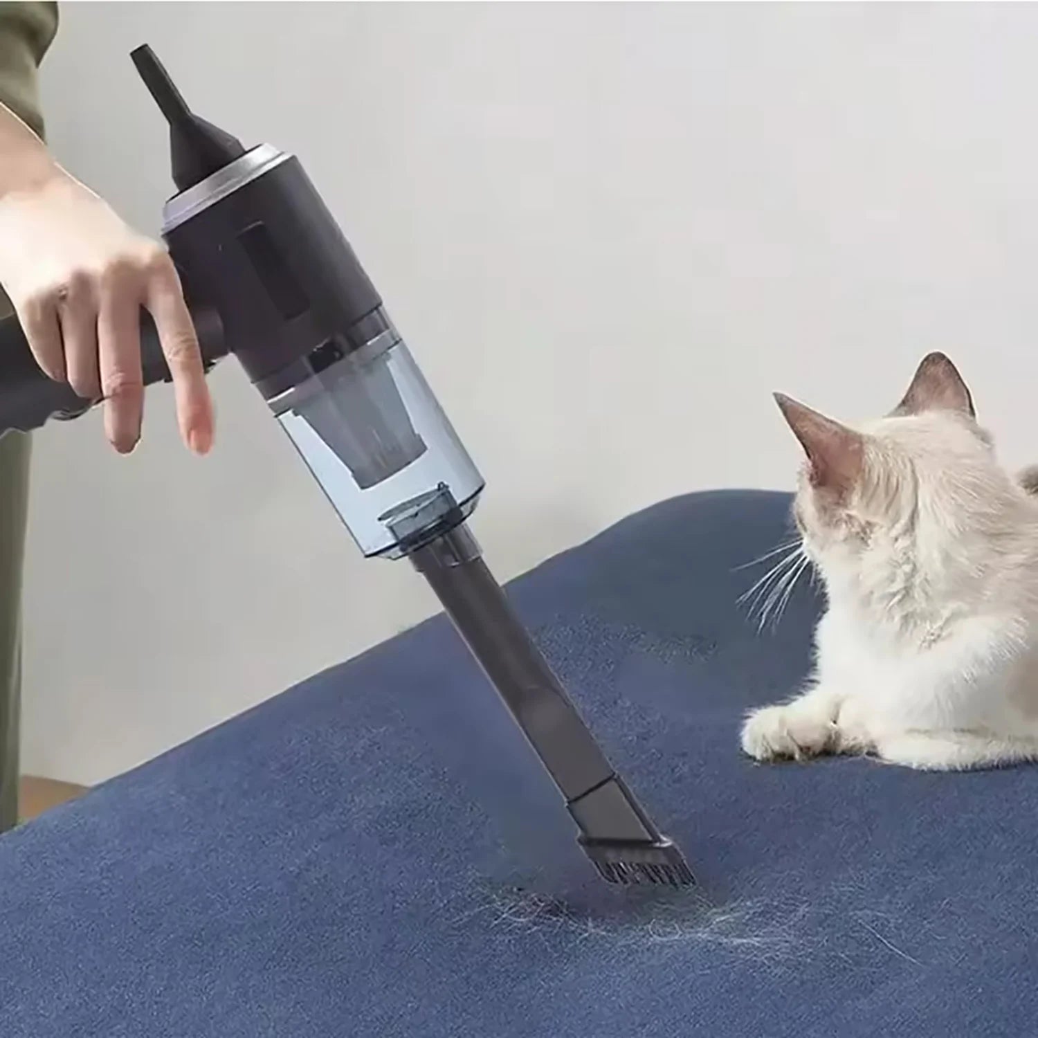 Car Vacuum Cleaner Handheld Auto Vacuum USB Charging Car Cleaner Small Car with Fully Automatic High Power Powerful Cleaning