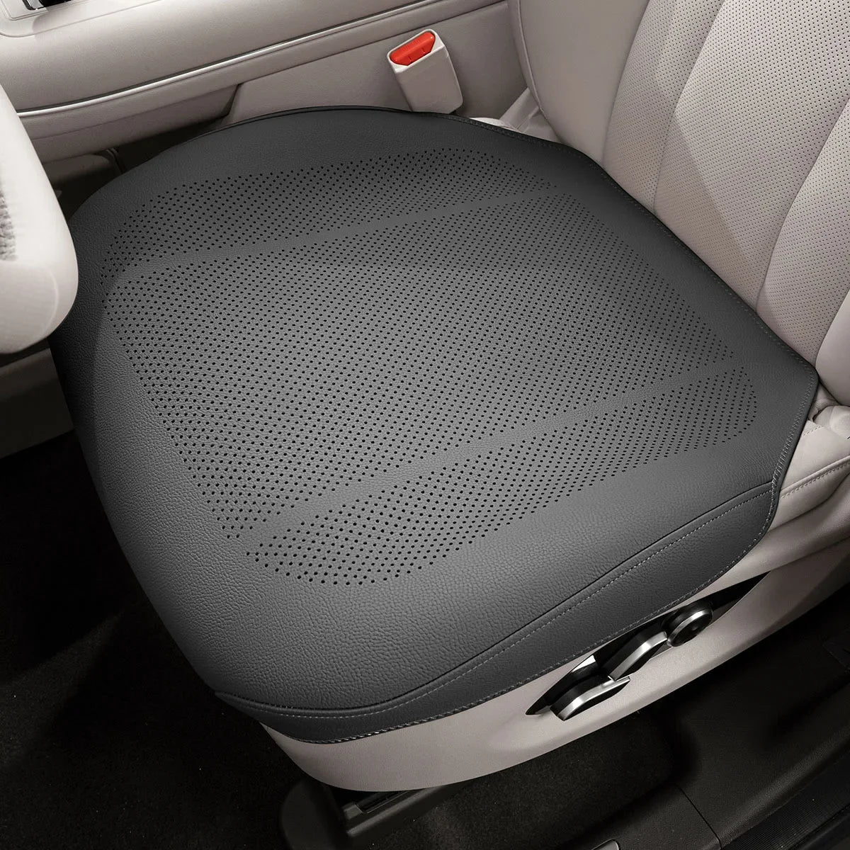 Soft Leather Car Seat Cover, Luxury Breathable Front Seat Protector Cushion For Volvo XC40 XC60 XC90 S90 V90CC S60 V60CC V40 S80
