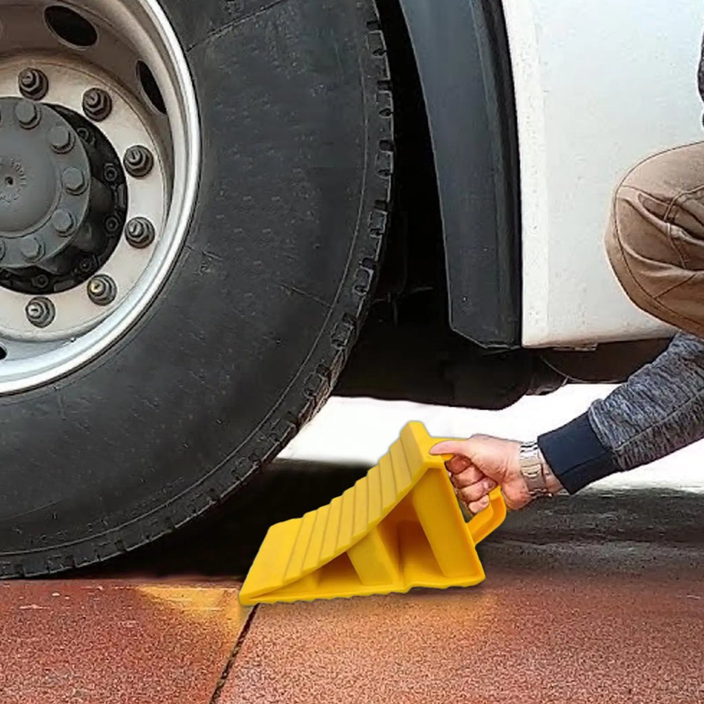 Anti-Slip Car Truck Wheel Chocks Multi-purpose Vehicles Wheel Ramp Pads Wear-Resistant Tire Stopper For Cars RVs