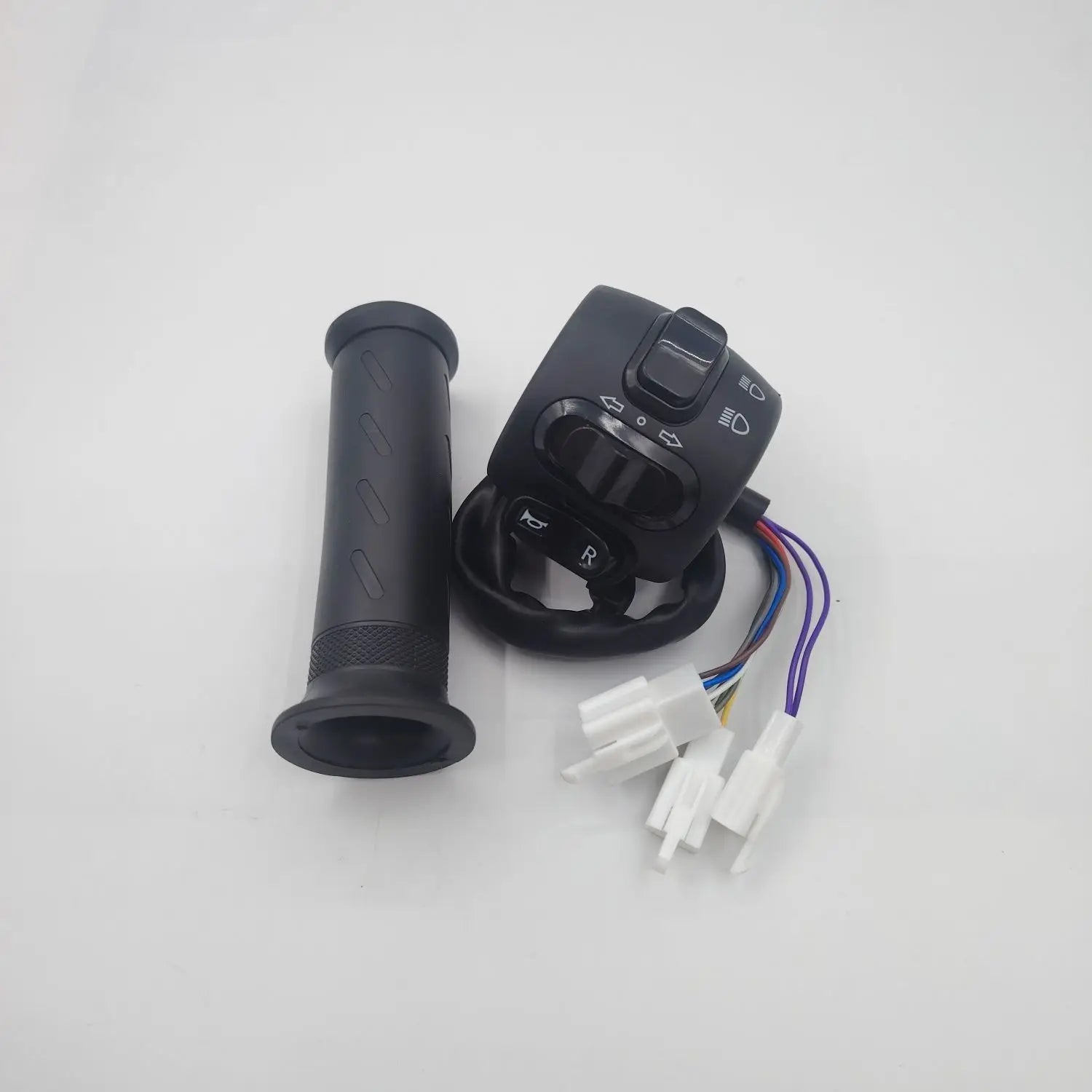 Manillar de coche eléctrico, conjunto de interruptor de acelerador de faros 009, frenos de disco izquierdo y derecho, modificación combinada