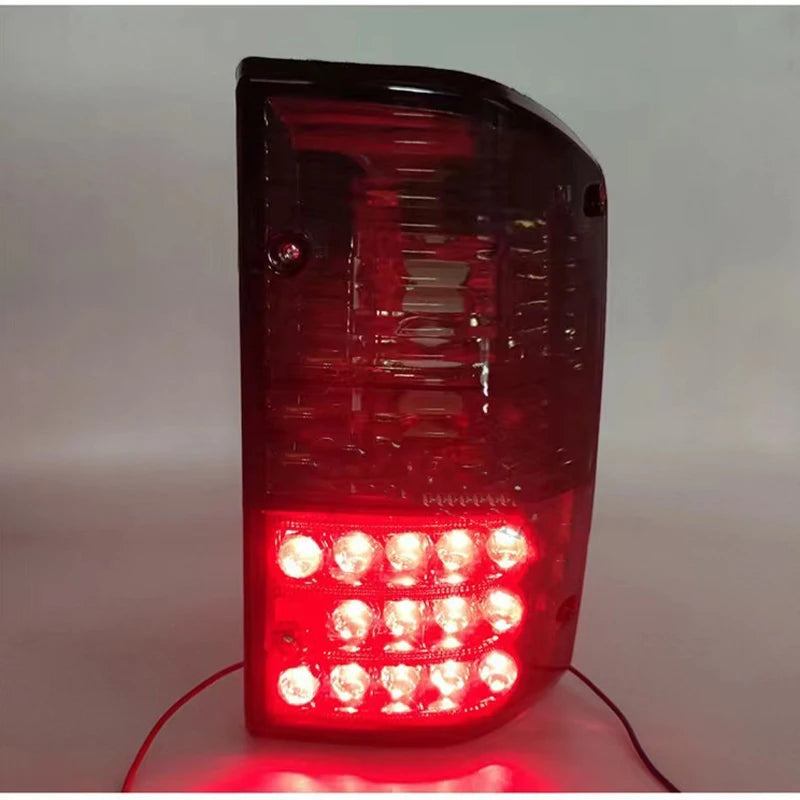 Para nissan patrol gq y60 gr 1987-1997 led lanterna traseira luz de freio sinal volta traseiro modificado conjunto luz traseira